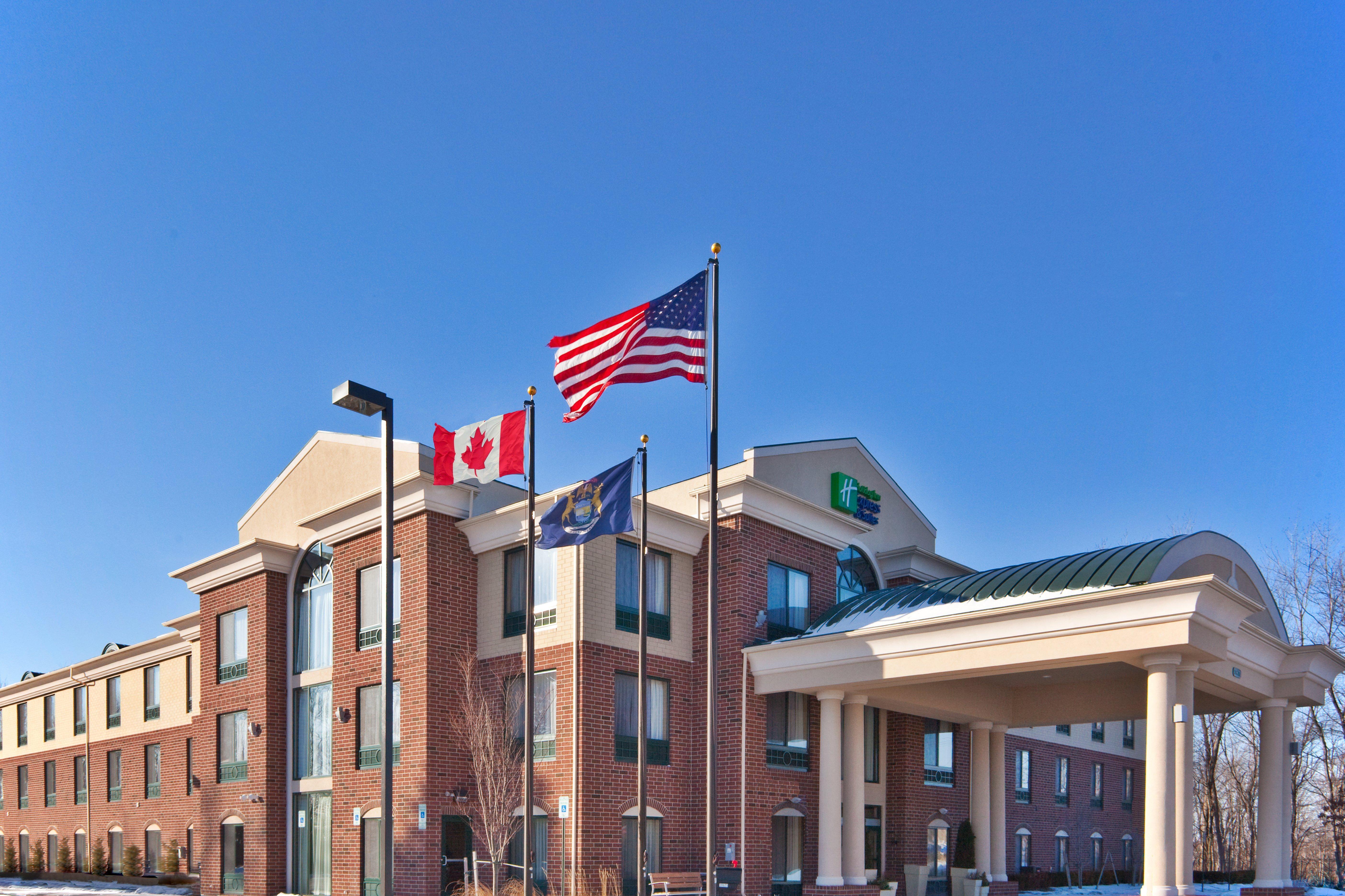 Holiday Inn Express & Suites Detroit - Novi By Ihg Extérieur photo