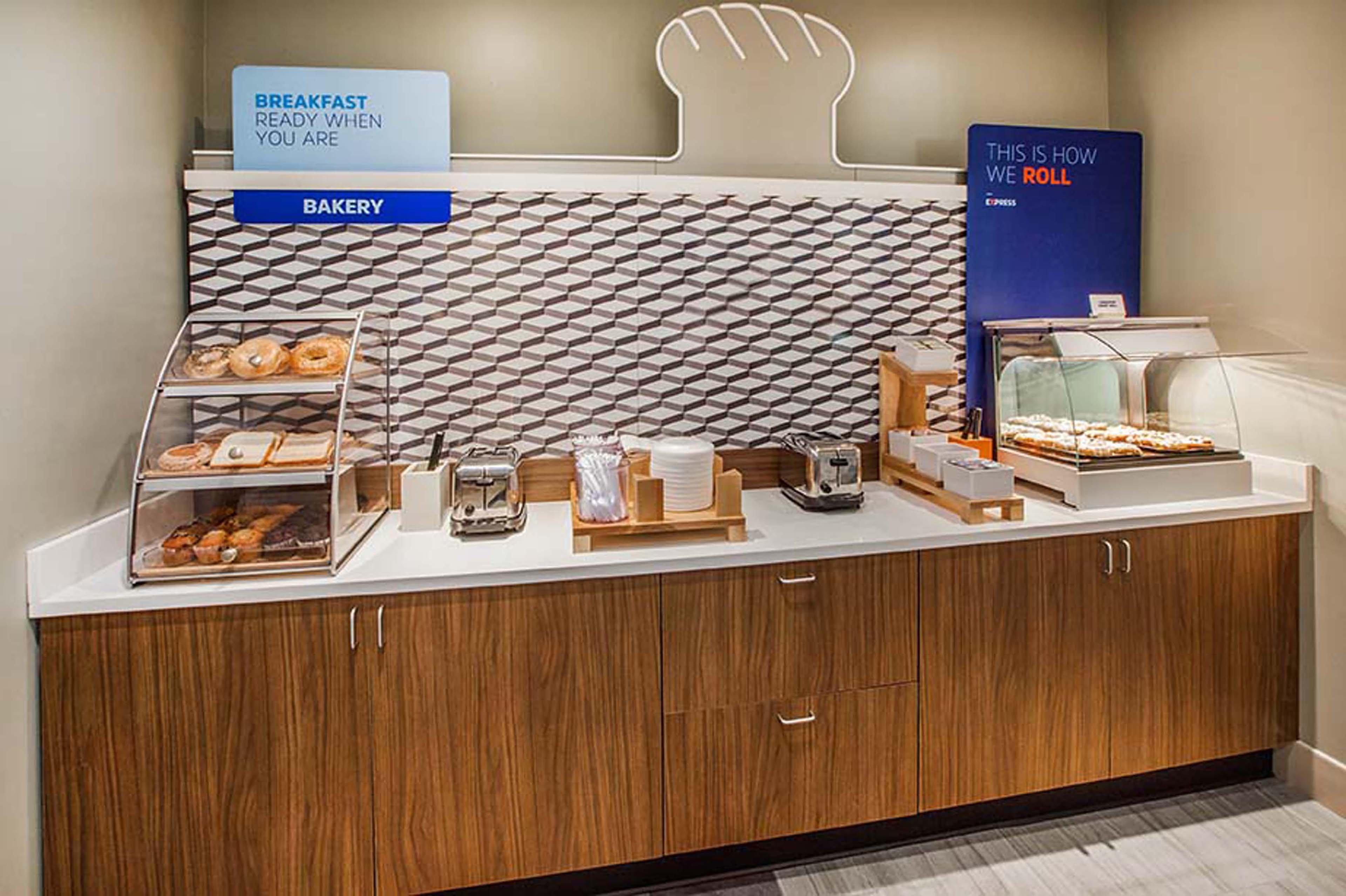 Holiday Inn Express & Suites Detroit - Novi By Ihg Extérieur photo