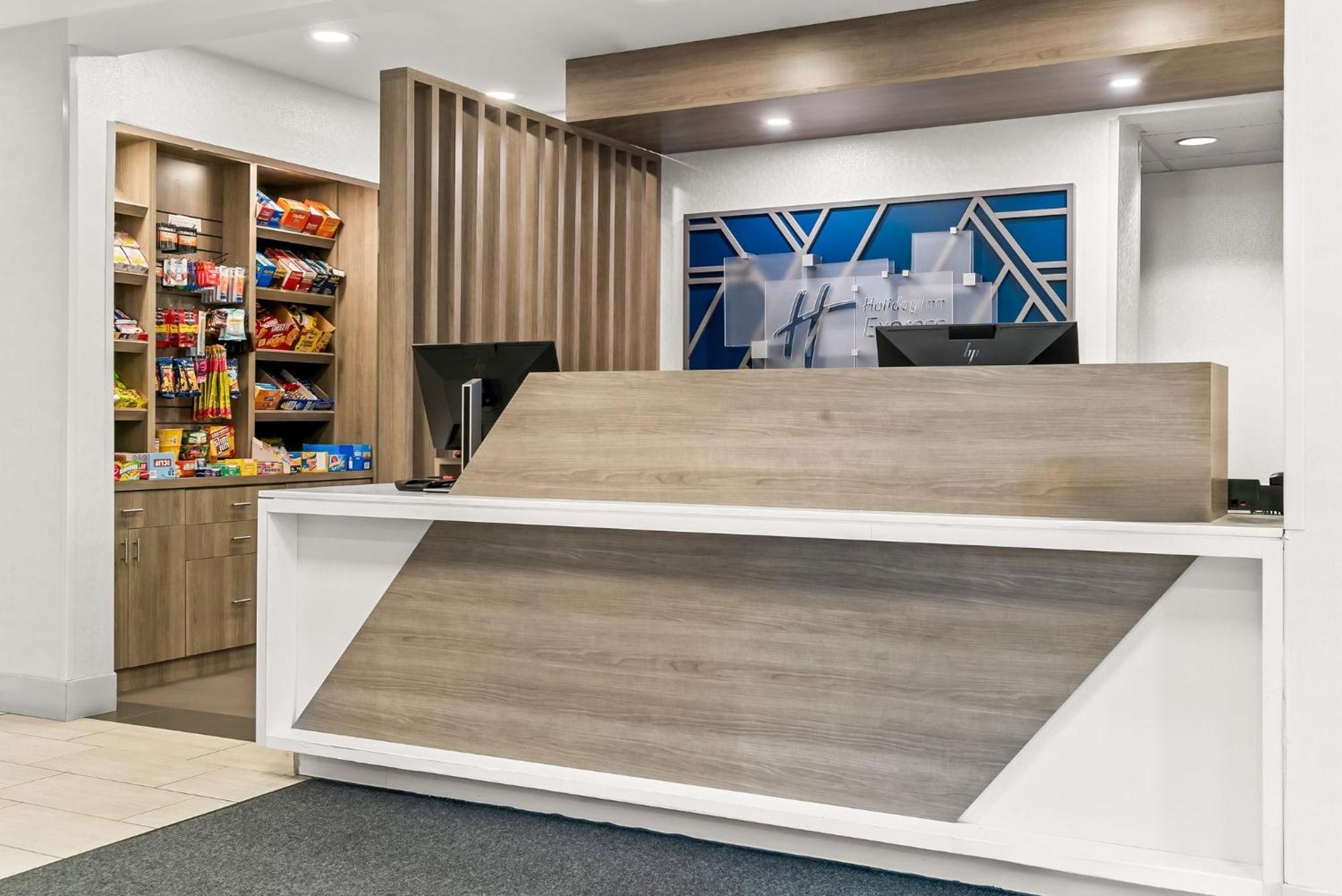 Holiday Inn Express & Suites Detroit - Novi By Ihg Extérieur photo