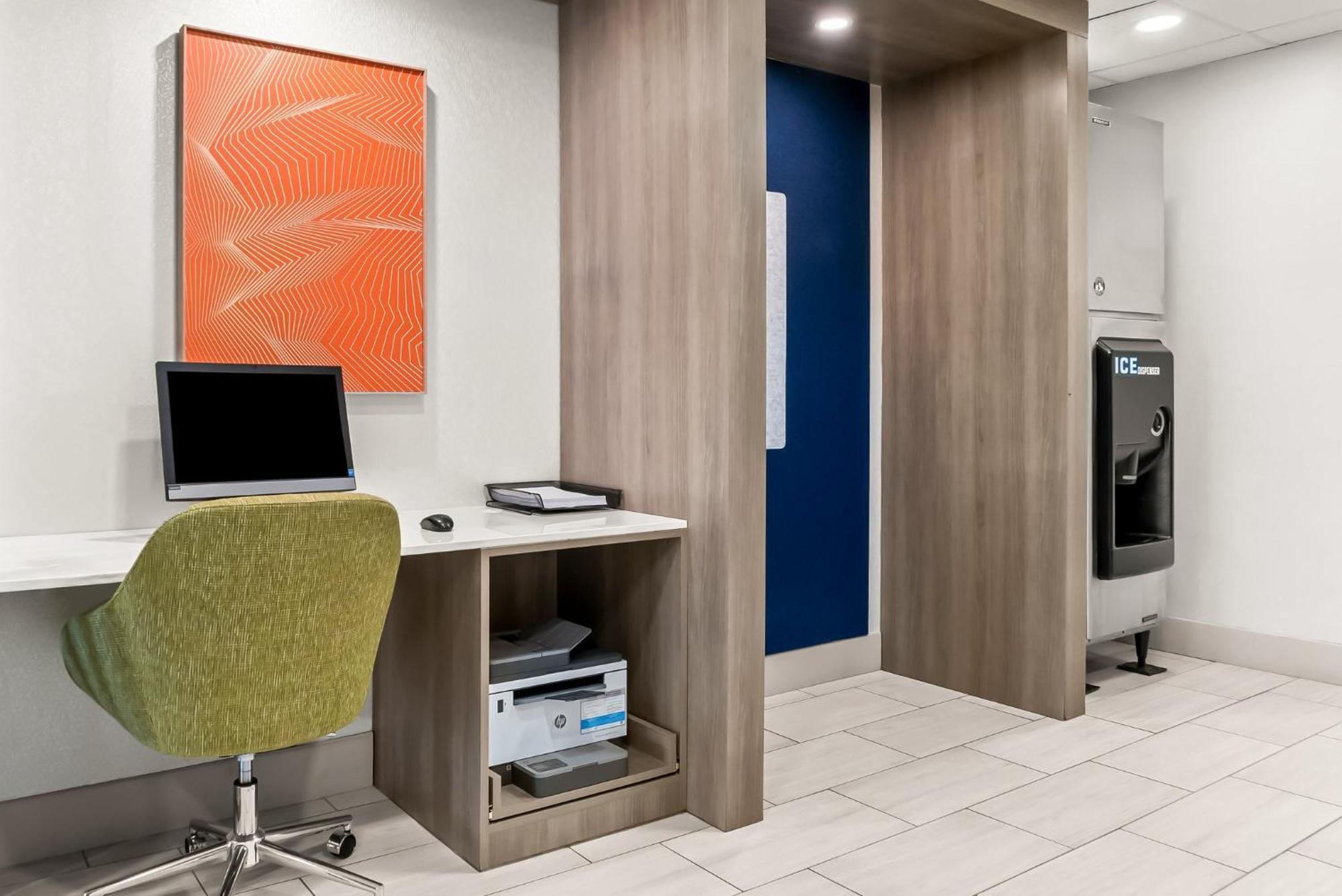 Holiday Inn Express & Suites Detroit - Novi By Ihg Extérieur photo
