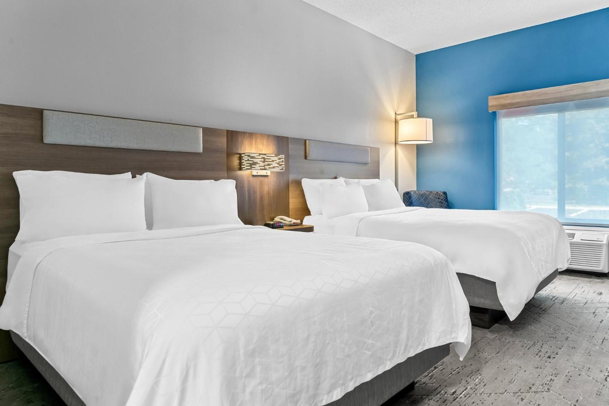 Holiday Inn Express & Suites Detroit - Novi By Ihg Extérieur photo